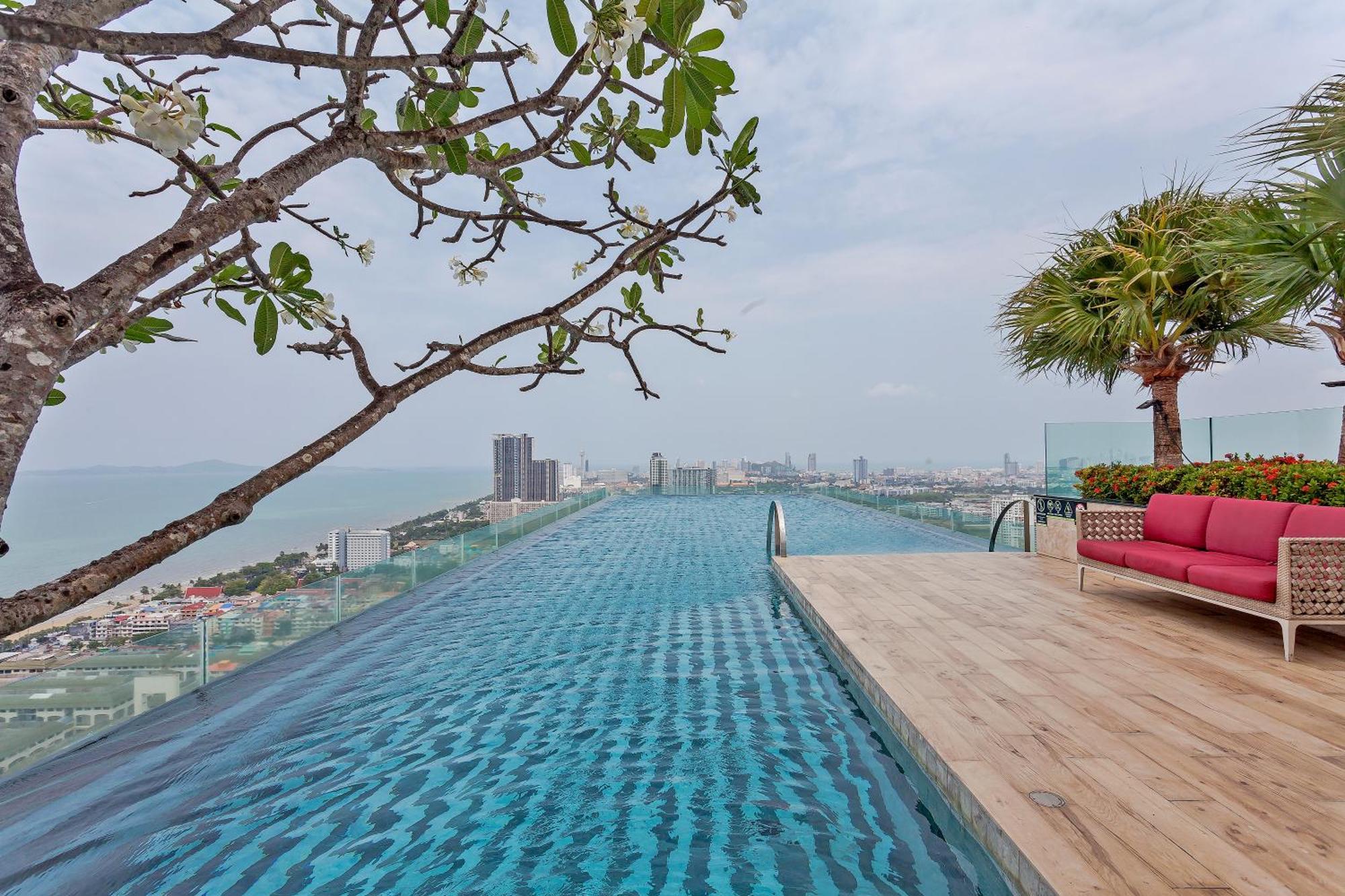 R I V I E R A I I I Jomtien *
